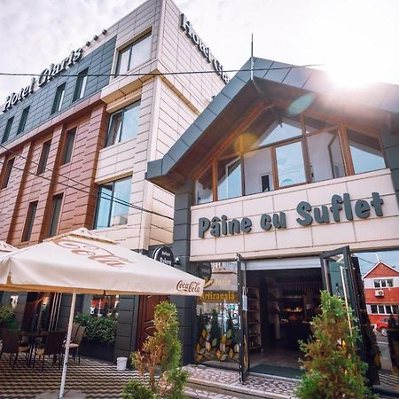 Hotel Glaris Tirgu Frumos Zewnętrze zdjęcie